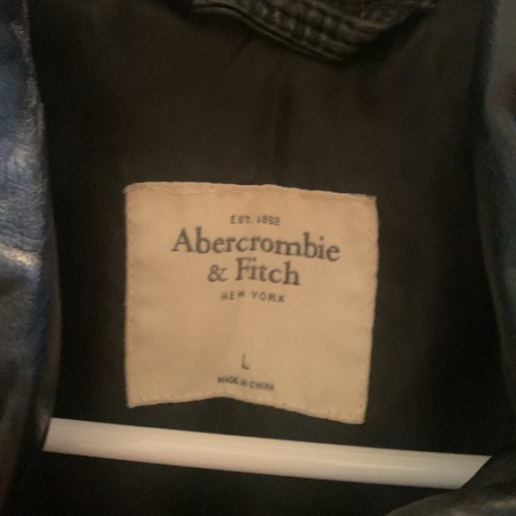 Abercrombie & Fitch jacket, faux leather - Picture 3 of 7